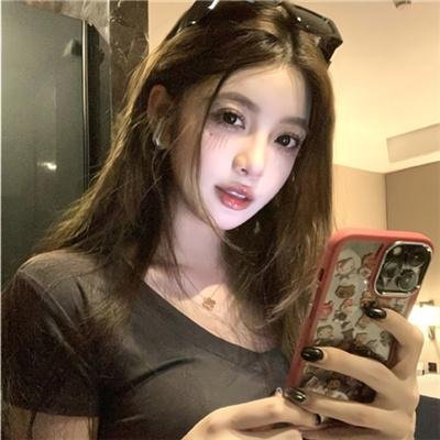 裸体门廊